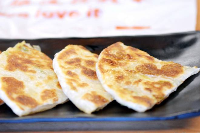 Scallion Pancake 葱油饼